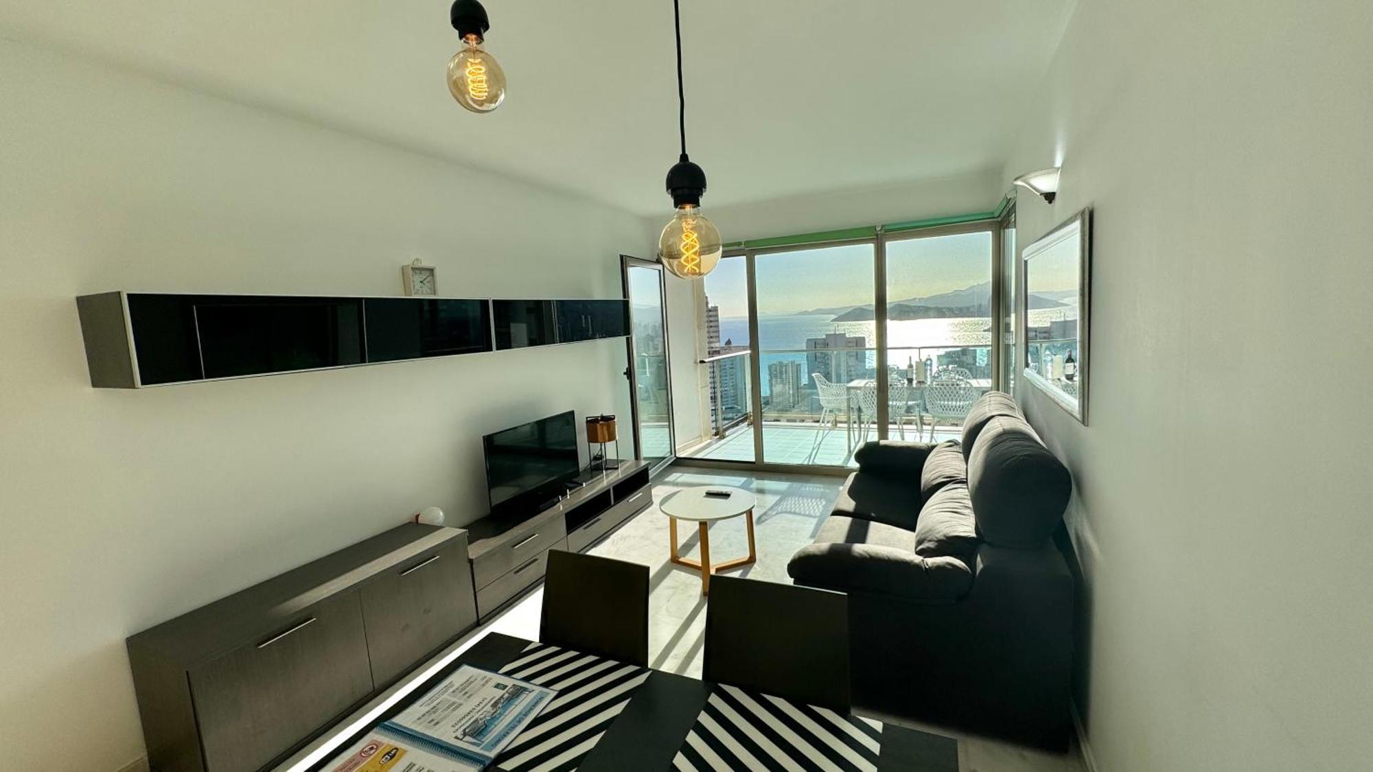 Appartamento Highrise With Stunning Views From Private Balcony 85